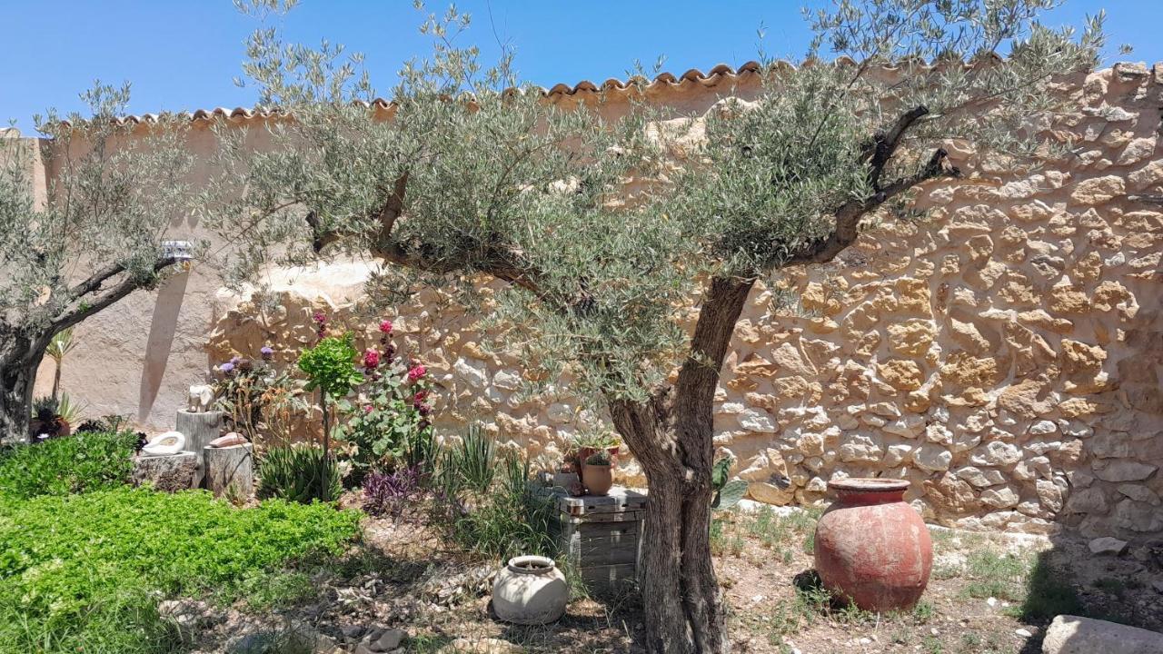 Casa Rodriguillo Bed & Breakfast Pinoso Exterior photo